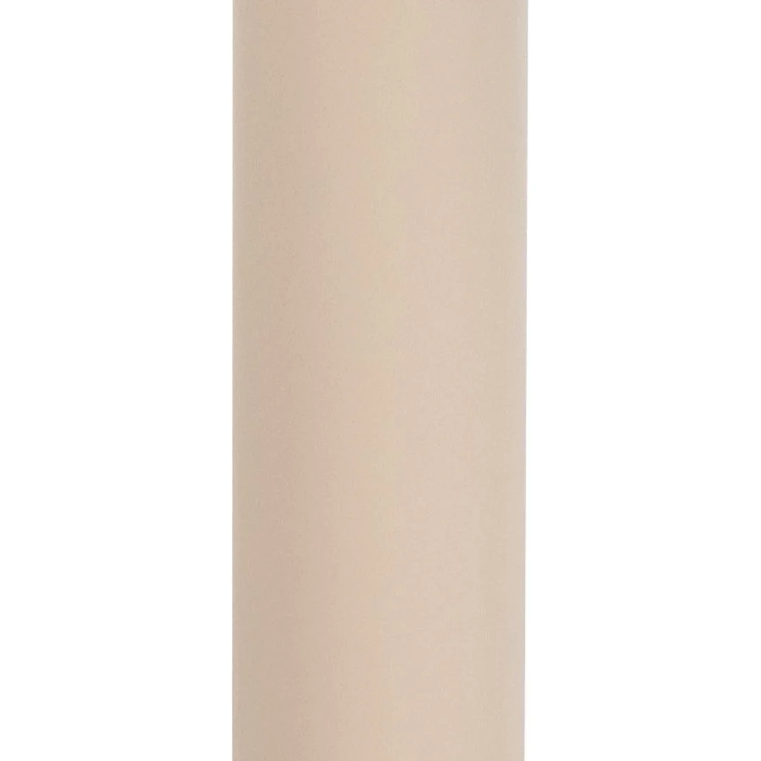 De Eettafel Nieuwe Sfeer 110 CM Rond MDF is een gladde, lichtbeige, ronde eettafel met een effen verticaal cilindrisch onderstel, tegen een witte achtergrond.