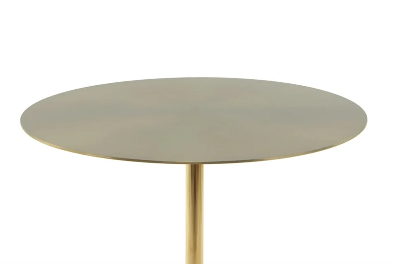 Een ronde bijzettafel genaamd Bijzettafel Zwart, Roest Rond Marmer heeft een glad, plat marmeren blad met een centrale poot, gefotografeerd tegen een witte achtergrond.