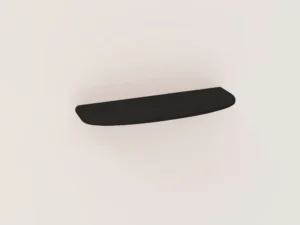 De SENTO BOEKENPLANK80 EL55 is een eenvoudige, donkerhouten wandplank met een gebogen voorrand, afgebeeld op een effen, lichtgekleurde muur.