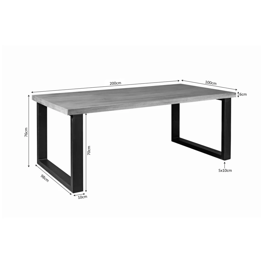 De Eettafel Denver | Rechthoekige U-poot | 200 cm heeft een houten blad en zwart metalen poten van 200x100x75 cm. De pootafstand is 94 cm, de pootdikte is 10 cm, het tafelblad is 6 cm dik en de pootvoet is 5x10 cm.