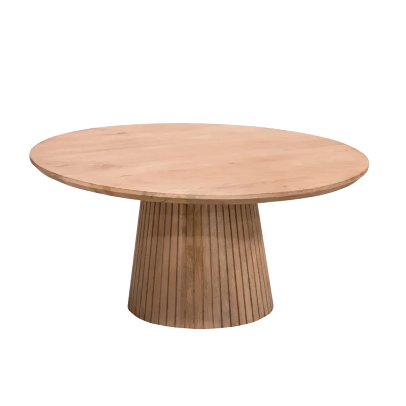 De Salontafel Roest 80 CM Rond Design heeft een glad rond houten blad en een brede gecanneleerde cilindrische voet. De afwerking in naturel hout zorgt voor een moderne, minimalistische look.