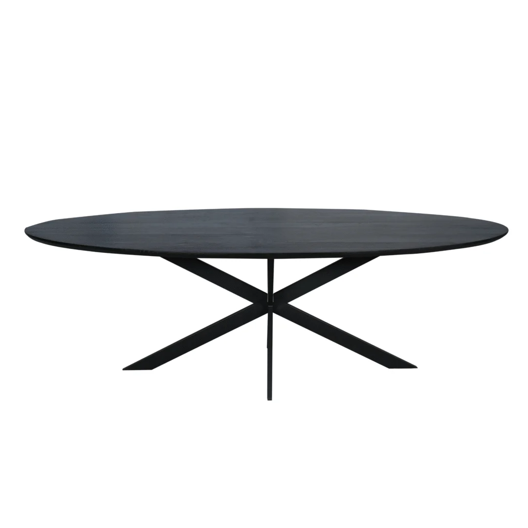 De Eiken eettafel Ferris is een moderne zwarte ovale eettafel van 240 cm lang met een glad blad en vier schuine poten die een X-vormig onderstel vormen.