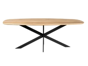 De Eiken eettafel Ferris | Deens Ovaal 240 cm | Naturel is een moderne ovalen houten tafel met een lichtgekleurd blad en zwart metalen gekruiste poten, tegen een witte achtergrond.