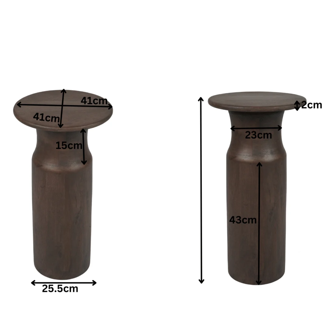 De bijzettafel Mason is uitgevoerd in donkerbruin hout en heeft de volgende afmetingen: zitdiameter 41 cm, zitdikte 2 cm, bodemdiameter 25,5 cm, steeldiameter 15 cm, steeldiameter 23 cm en totale hoogte 43 cm.