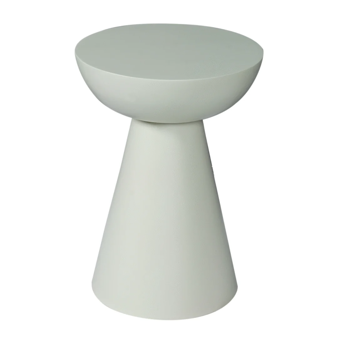 De Owen Groen bijzettafel heeft een modern, minimalistisch ontwerp met een rond blad, een conische basis en een gladde lichtgrijze afwerking.