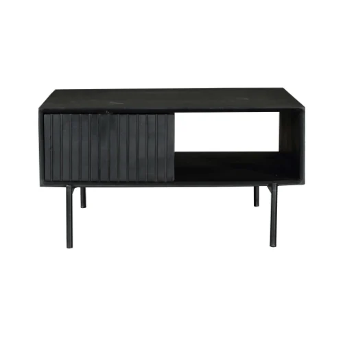 De Salontafel 80 x 80 CM Vierkant Opbergvak is een zwarte, vierkante salontafel met slanke metalen poten, een schuifdeur aan de linkerkant en een open opbergvak aan de rechterkant voor een moderne minimalistische look.