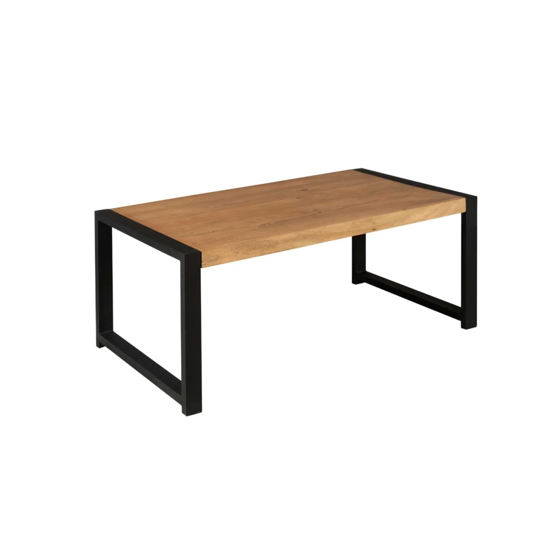 De Salontafel 60 x 45 CM heeft een licht houten rechthoekig blad en zwarte metalen poten in een modern, minimalistisch ontwerp, tegen een witte achtergrond.