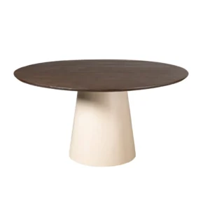 De Eettafel Madison Bruin (130 cm) heeft een rond donker houten blad en een brede, taps toelopende crèmekleurige voet, tegen een effen witte achtergrond.