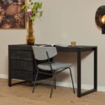 Zwart mangohouten bureau 145x58 met 3 lades. Massief hout, stijlvol design.