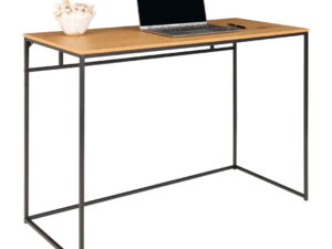 Industrial Bureau desk with laptop and vase, zwart stalen frame, eikenlook blad. Lichtinval van voren, witte achtergrond. Perfect voor thuiskantoor.