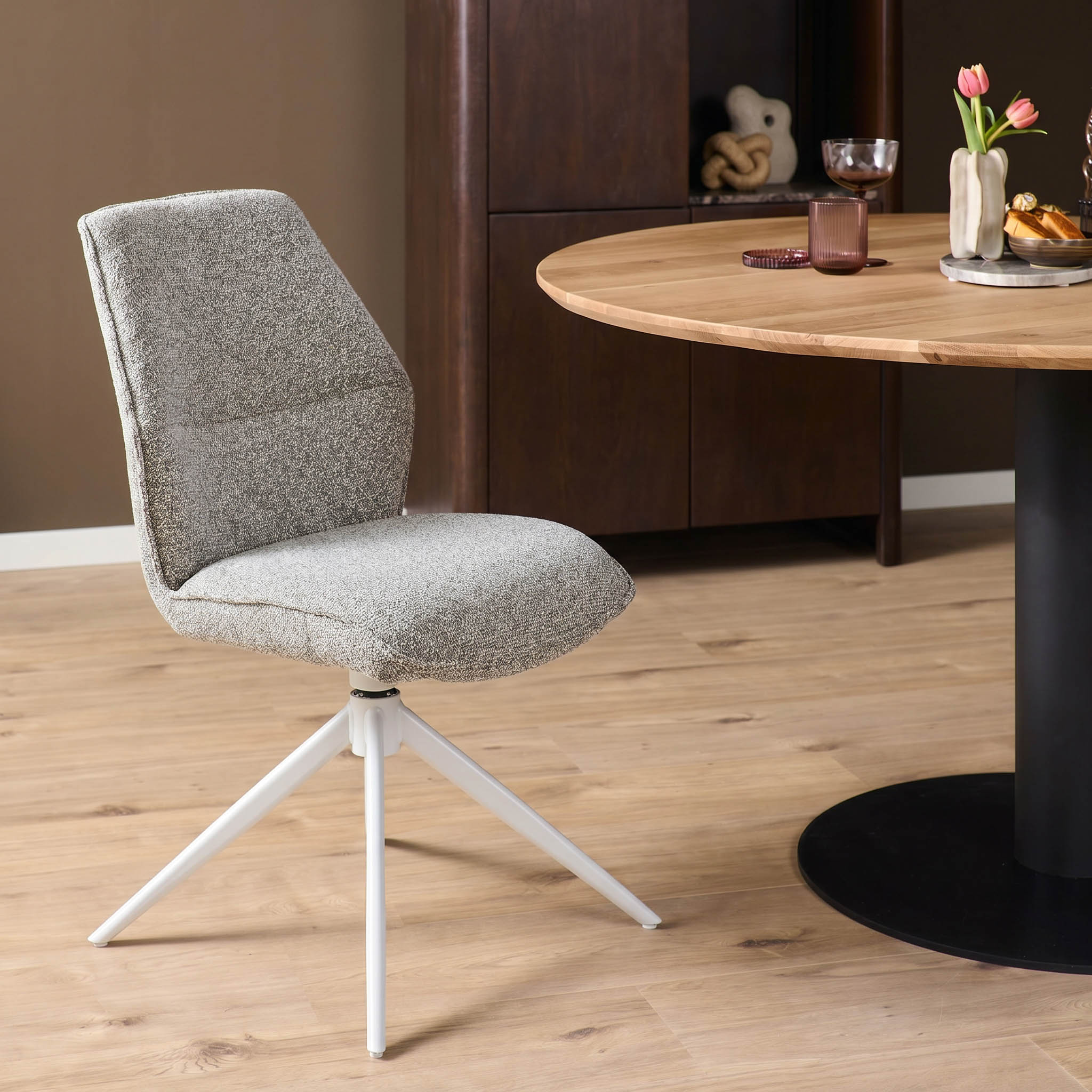 Eetkamerstoel Menone beige metaal