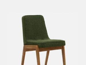 Eetkamerstoel 200-125 Var Bouclé Flesgroen Met Donker Hout: groene bouclé eetkamerstoel met donker houten poten.