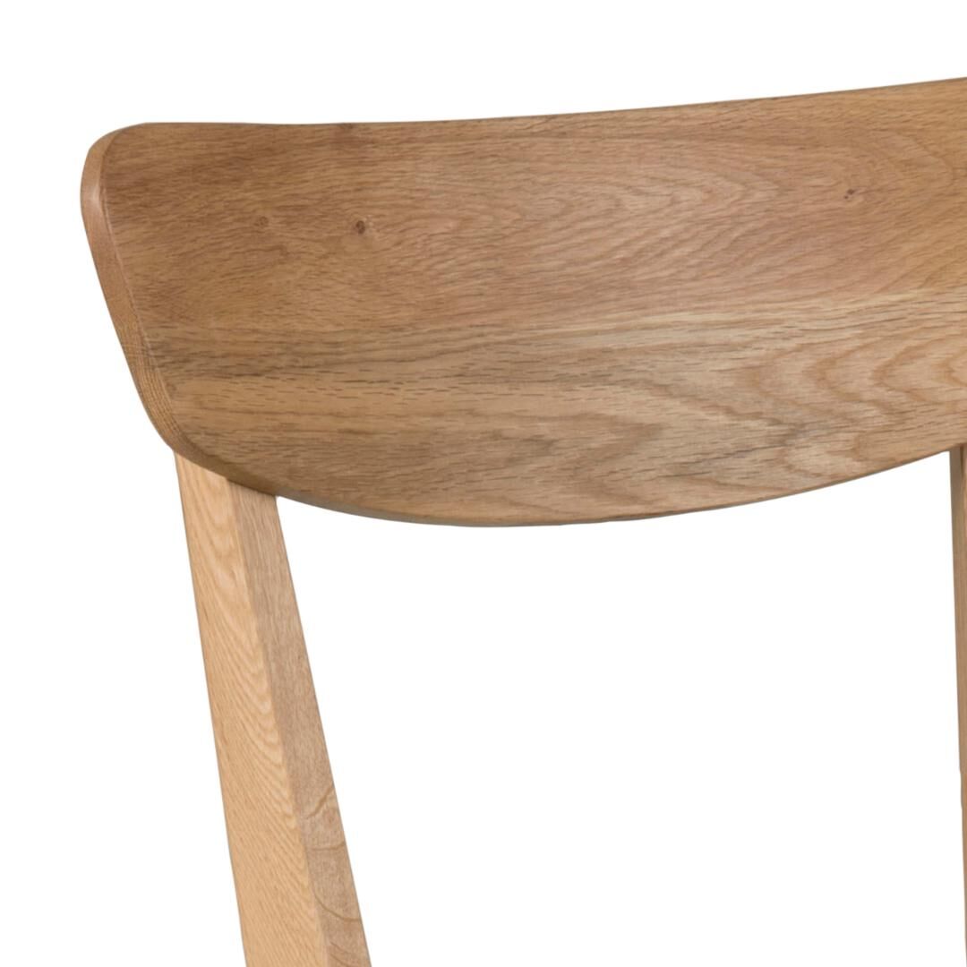 Taxi eetkamerstoel (set van 2): Detailopname van houten stoelrug.