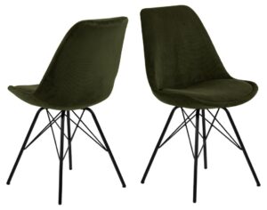 Eris eetkamerstoel (set van 2): Groene corduroy stoelen met zwarte metalen poten.