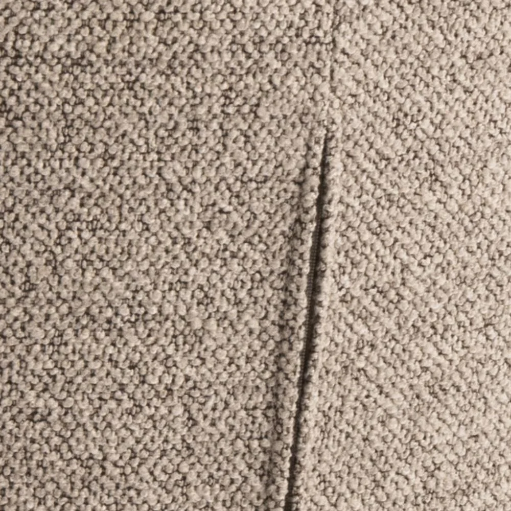 Detailopname Patricia eetkamerstoel (set van 2): beige textuur stof met naad.
