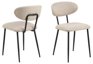 Denise eetkamerstoel (set van 2): Beige gestoffeerde stoelen met zwarte metalen poten.