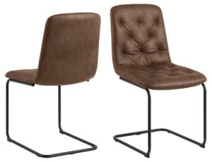 Kira eetkamerstoel (set van 2): Bruine eetkamerstoelen met zwart metalen frame.