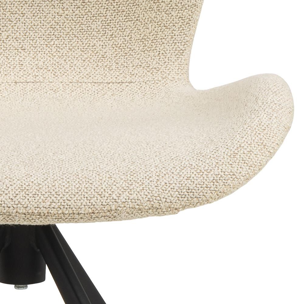 Batilda -A1 eetkamerstoel: Beige stoffen eetkamerstoel met een zwart metalen onderstel.