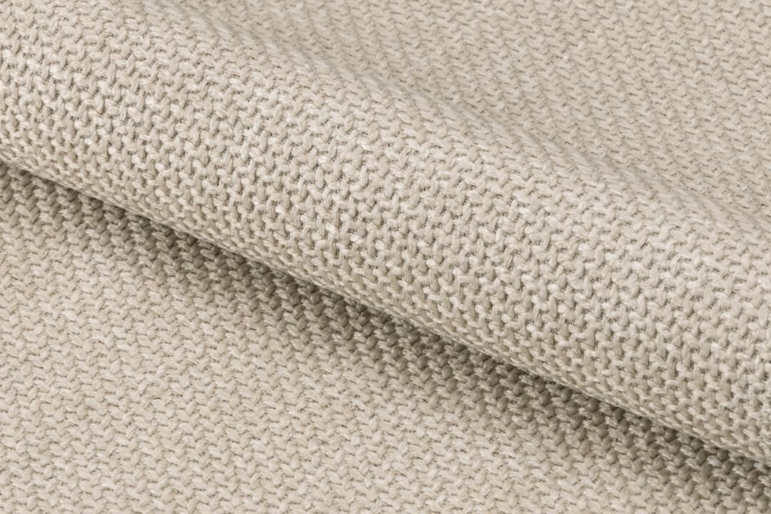 Close-up beige stoftextuur, gebruikt voor de Glenda eetkamerstoel met armleuning (set van 2)