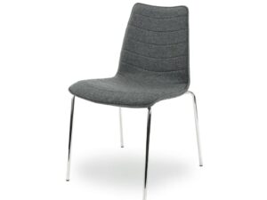 Workliving Verona stoel in grijs wolvilt met chromen poten.