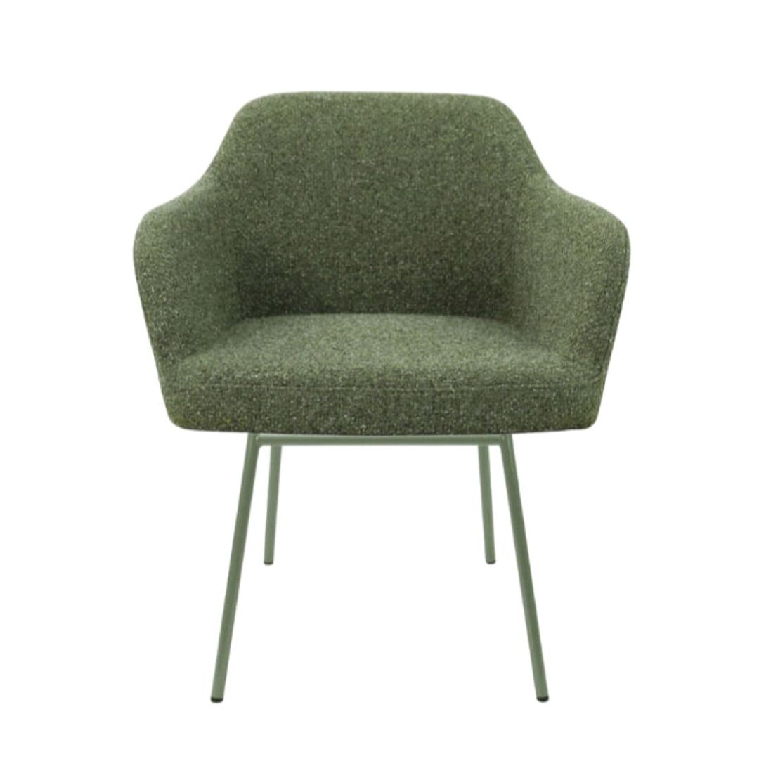 Workliving LoLa Eetkamerstoel: groene stoffen stoel met metalen poten voor een nieuwe sfeer in de eetkamer.