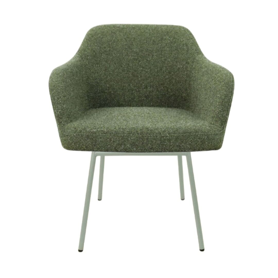 Workliving LoLa Eetkamerstoel: Groene fauteuil met metalen poten voor een nieuwe sfeer.