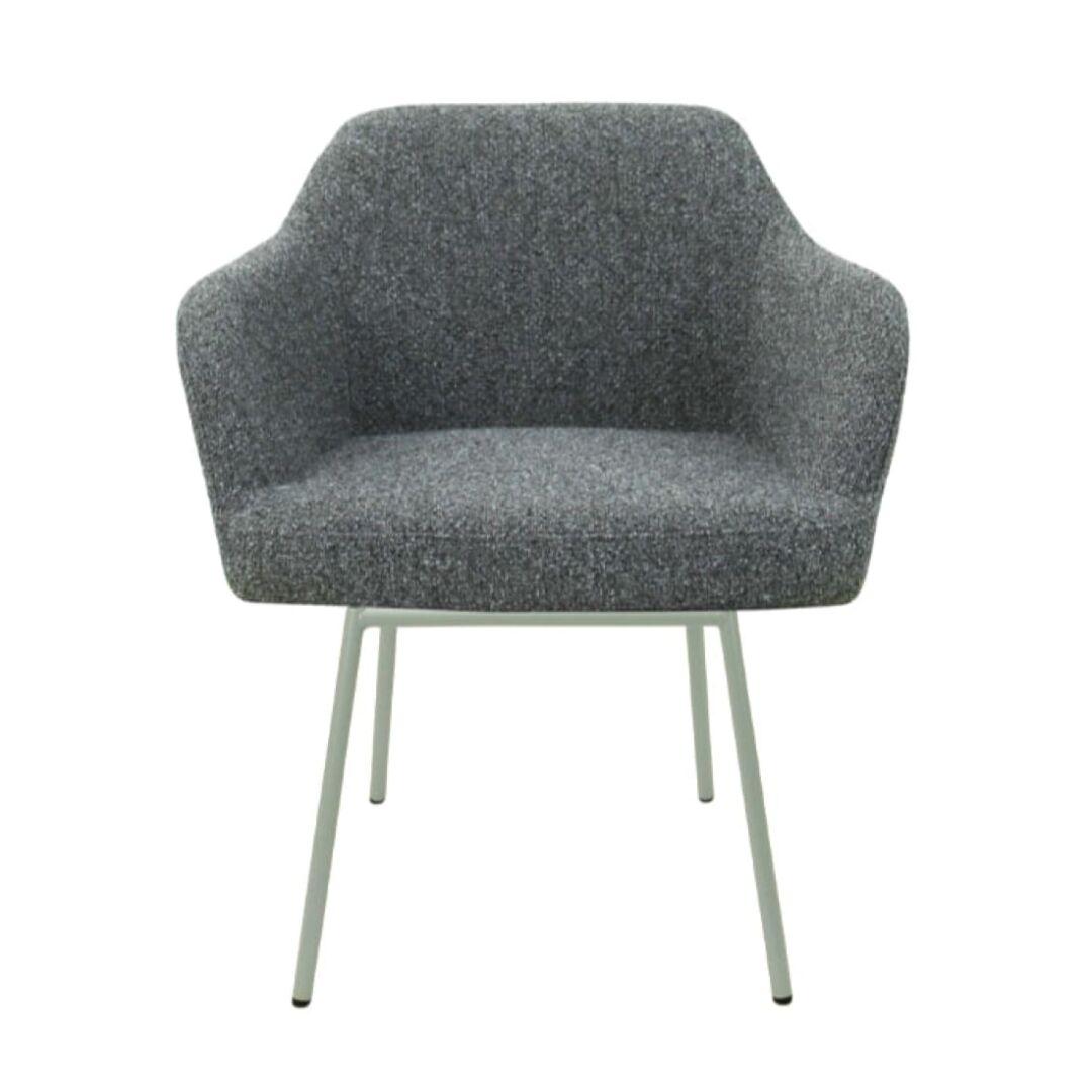 Workliving LoLa Eetkamerstoel Mix & Match: grijze stoffen stoel met witte metalen poten.