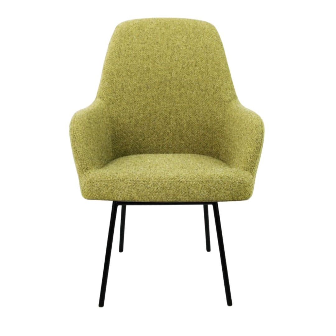 Workliving LoLa Eetkamerstoel: groene stoffen eetkamerstoel met zwart metalen poten voor een nieuwe sfeer.