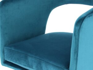 Stoel Jolene Petrol Fluweel Design detail: Teal fluwelen stoel met afgeronde rug en zitkussen.