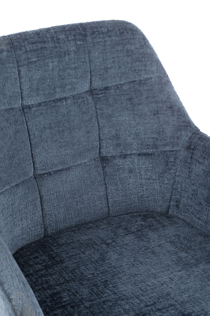 Stoel Louna Metaal Acryl Blauw: Blauwe stoel met gecapitonneerde rugleuning en zitting.