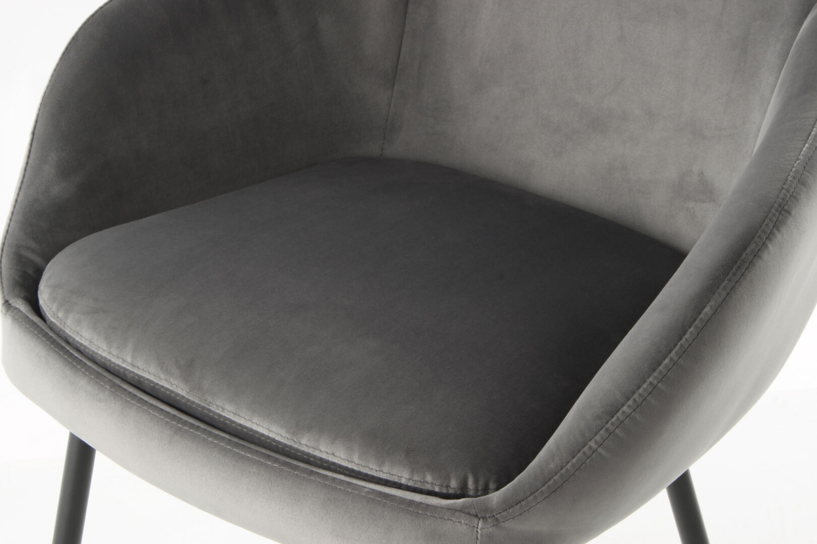 Stoel Cobain 800 Grijs: Grijze velvet stoel uit de set van 2 van Nieuwe Sfeer.