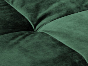 Stoel Eaden 100 Groen: Detailopname van een groene velvet kussen met knoopdetail.