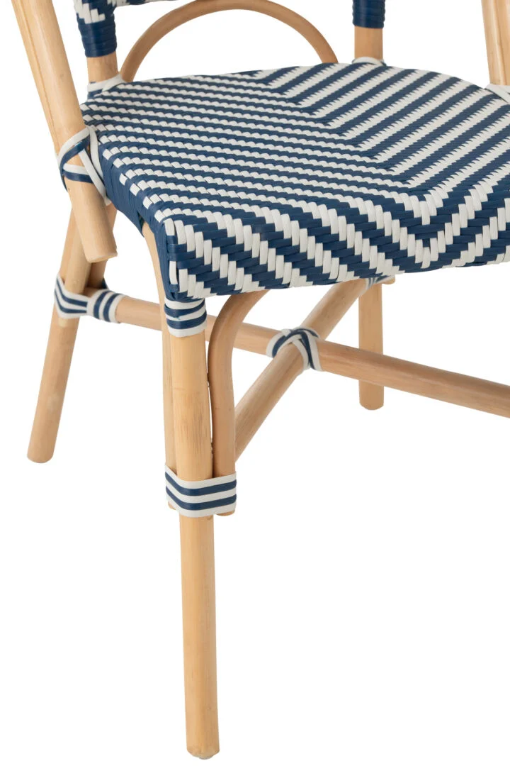 Eetkamerstoel Geo Rotan Blauw Wit: blauw-witte rotan stoel van Nieuwe Sfeer.