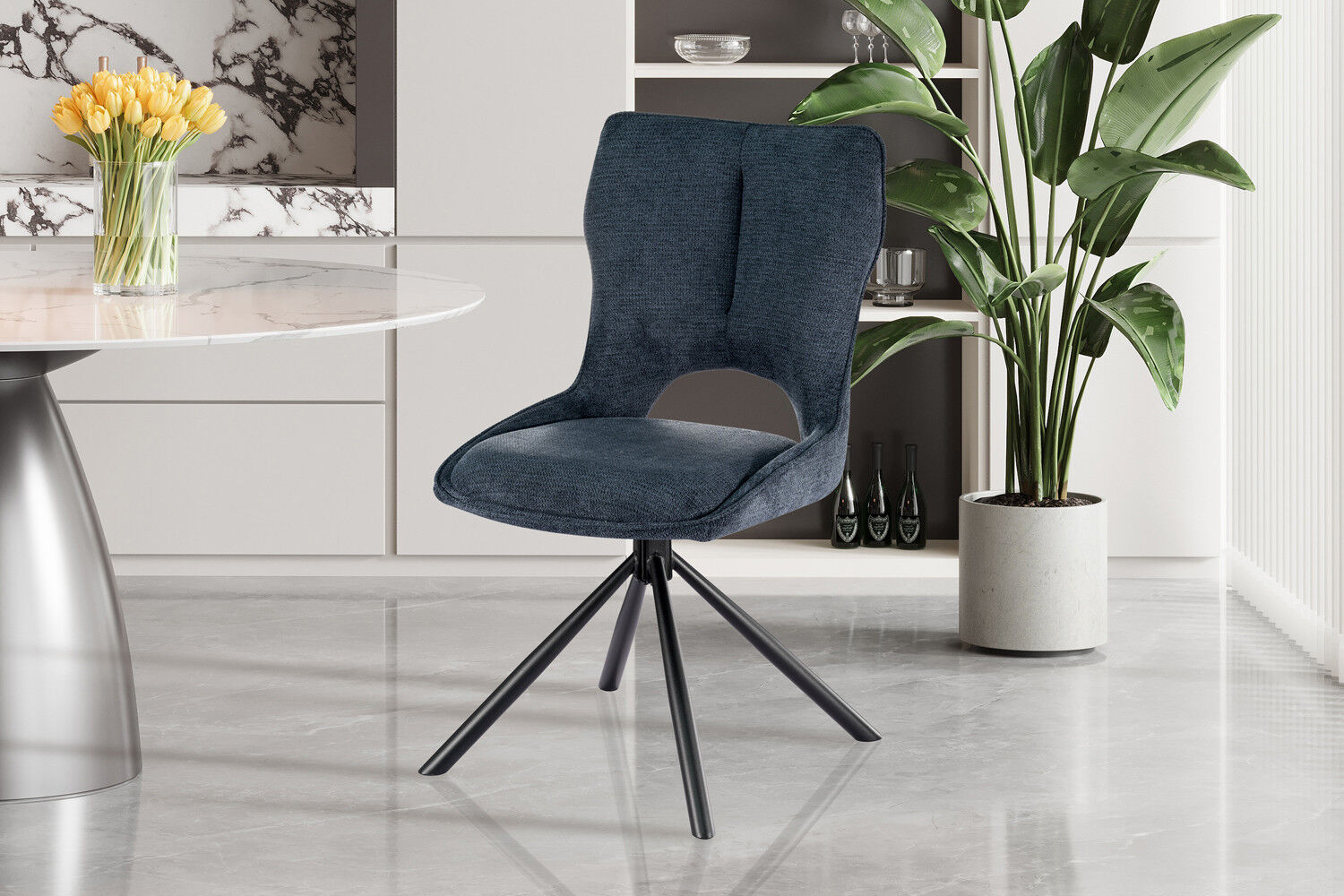 Eetkamerstoel Mori Blauw Draaibaar | Nieuwe Sfeer: Blauwe draaibare eetkamerstoel met modern design.