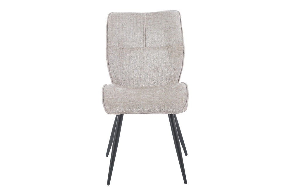 Eetkamerstoel Faye Zand Stof: Stoffen eetkamerstoel in zandkleur van Nieuwe Sfeer.