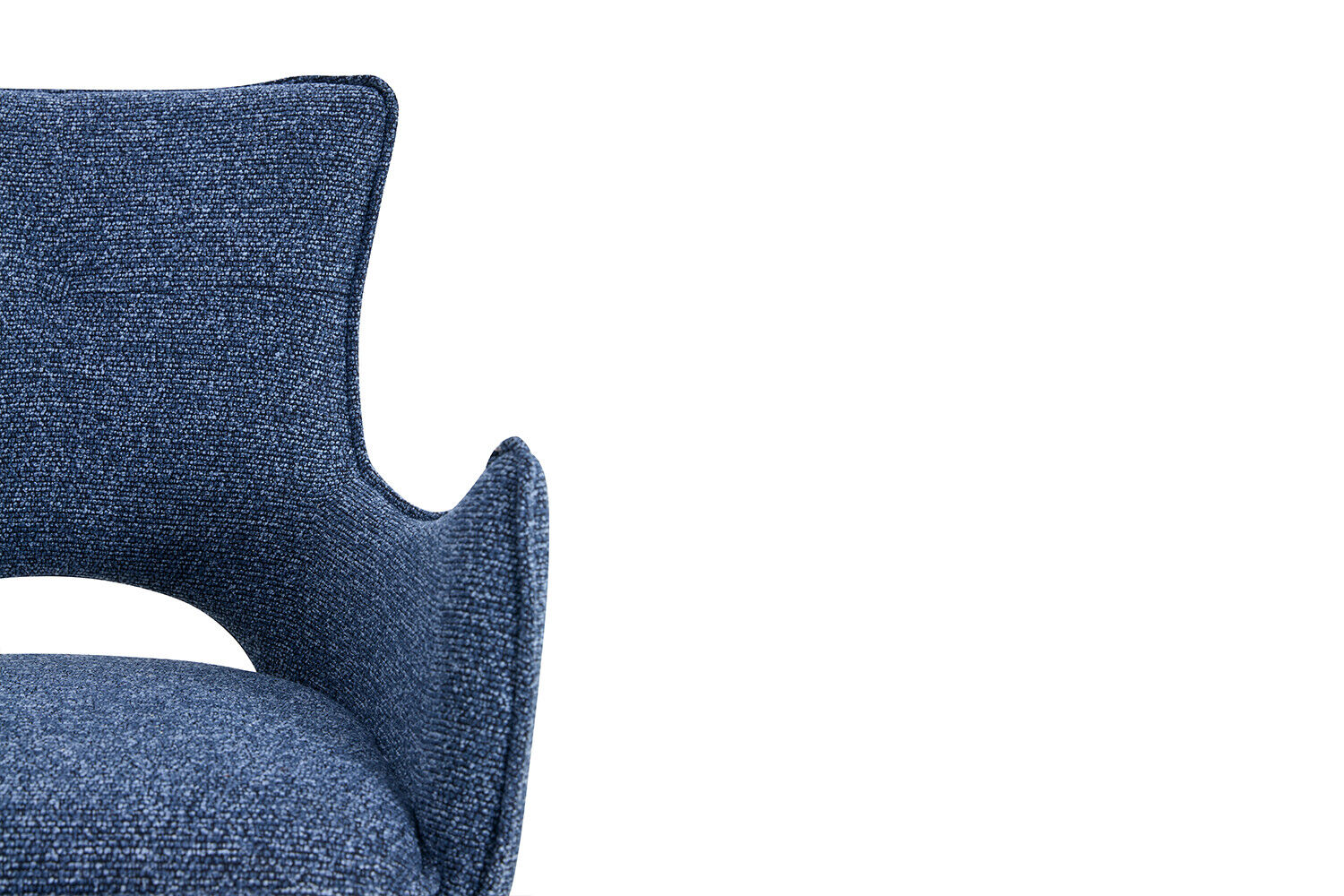 Eetkamerstoel Billy Blauw Draaibaar van Nieuwe Sfeer: Detailopname van de blauwe stoffering.