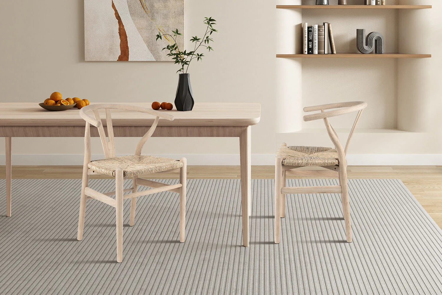 Eetkamerstoel Bart Iepenhout Gevlochten Zitting: Houten stoel met gevlochten zitting aan een eettafel.