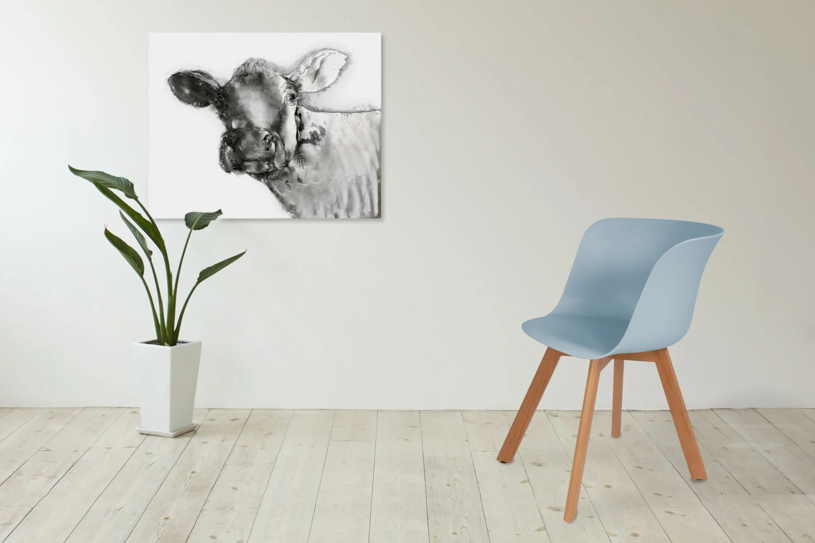 Stoel Chris 100 Grijsblauw Beukenhout van Nieuwe Sfeer in een lichte kamer.