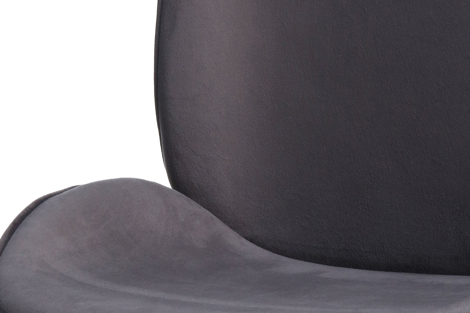 Close-up van Stoel Charlize Grijs Messing. Set van 2 stoelen van Nieuwe Sfeer.