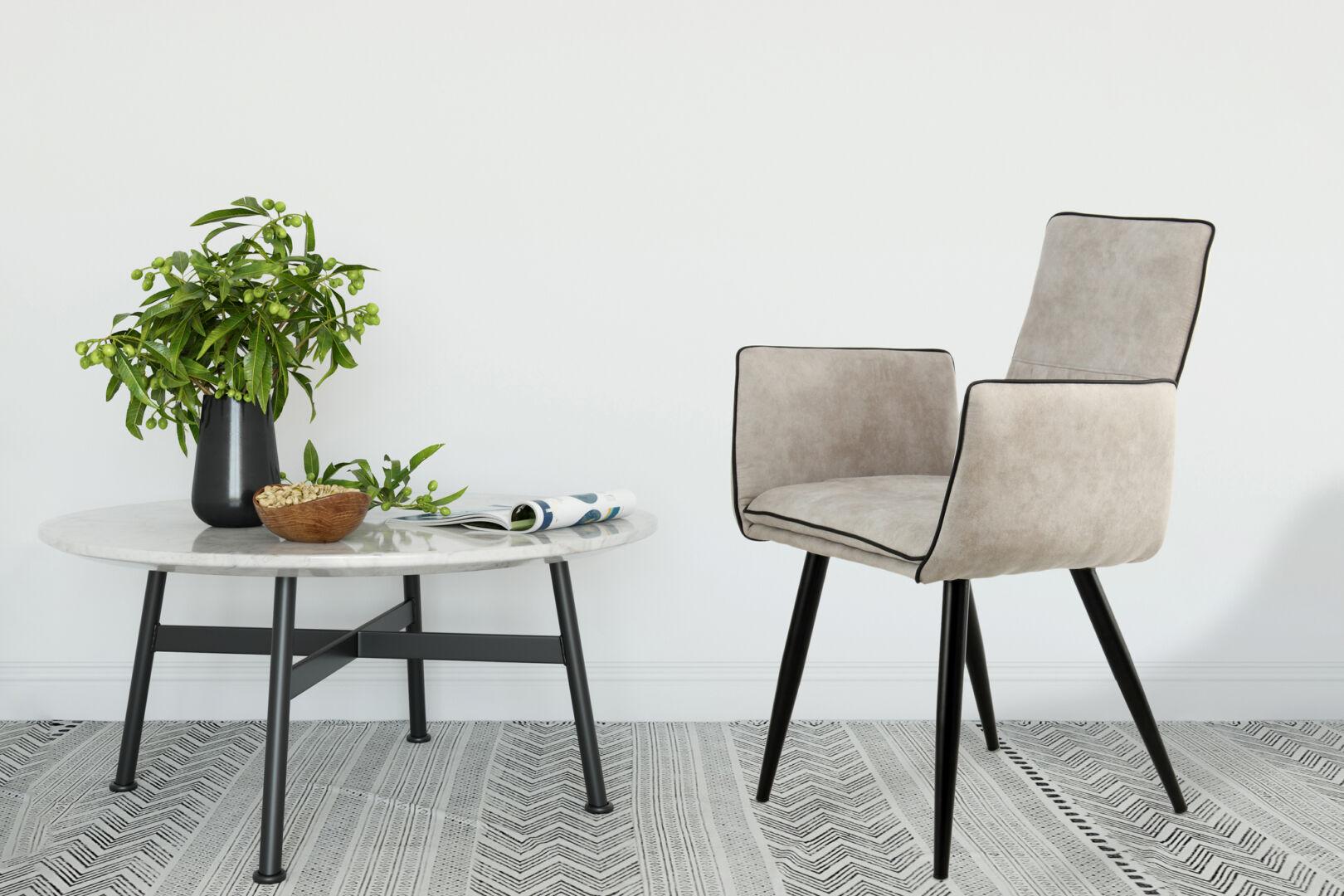 Stoel Penelope Lichtgrijs: Lichtgrijze stoel van Nieuwe Sfeer naast een ronde tafel met plant.