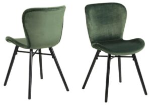 Batilda -A1 eetkamerstoel (set van 2): Groene velvet stoelen met zwart metalen poten.