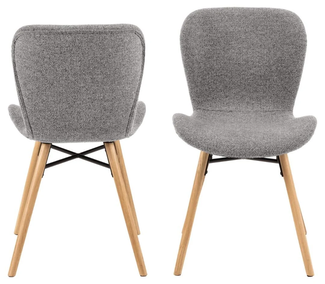 Batilda -A1 eetkamerstoel (set van 2): grijze stoffen stoelen met houten poten.