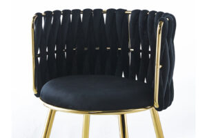 Stoel Milla 100 Zwart Set van 2: Zwarte velvet stoel met geweven rug van Nieuwe Sfeer.