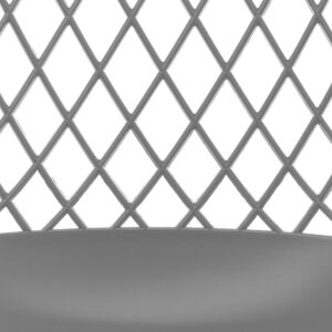 Minimalistische Stoel Grijs van Nieuwe Sfeer: grijze stoel met ruitpatroon rugleuning.