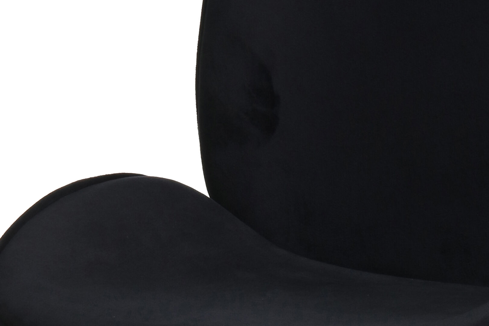 Detailopname van Stoel Charlize Zwart Messing uit de Set van 2 van Nieuwe Sfeer. Zwarte bekleding.