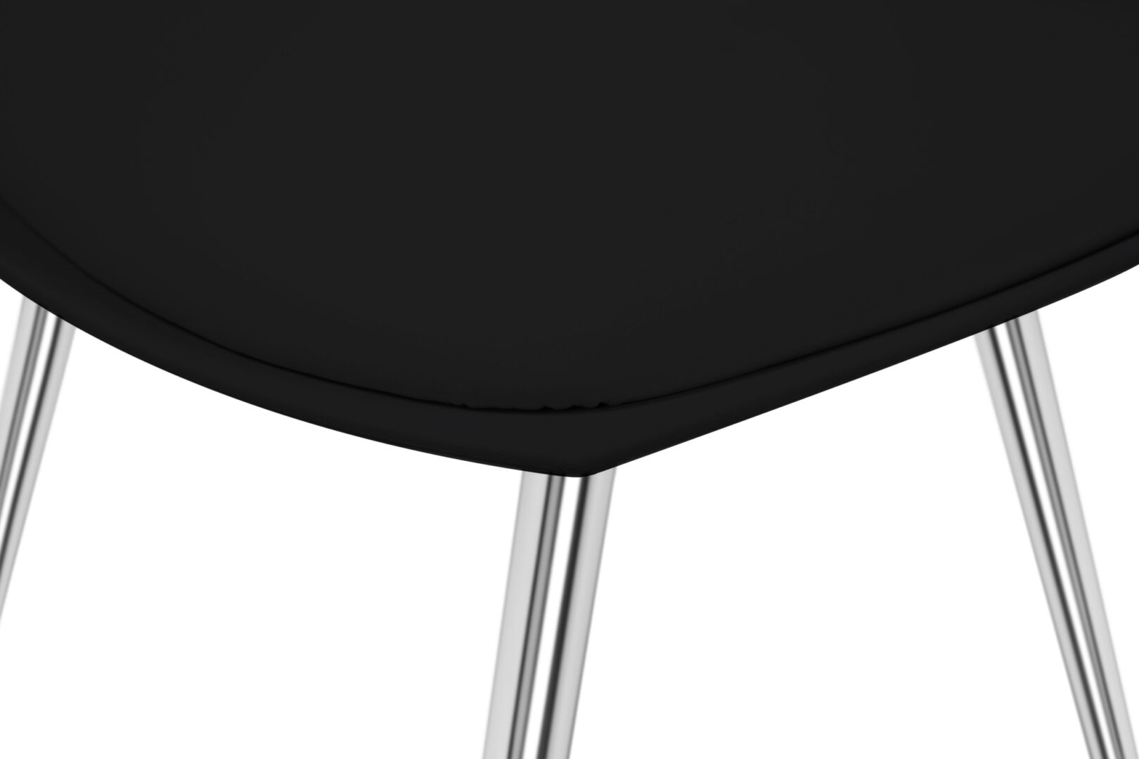 Stoel Dakota Zwart Chroom: Detailopname van zwarte stoel met chromen poten, Nieuwe Sfeer