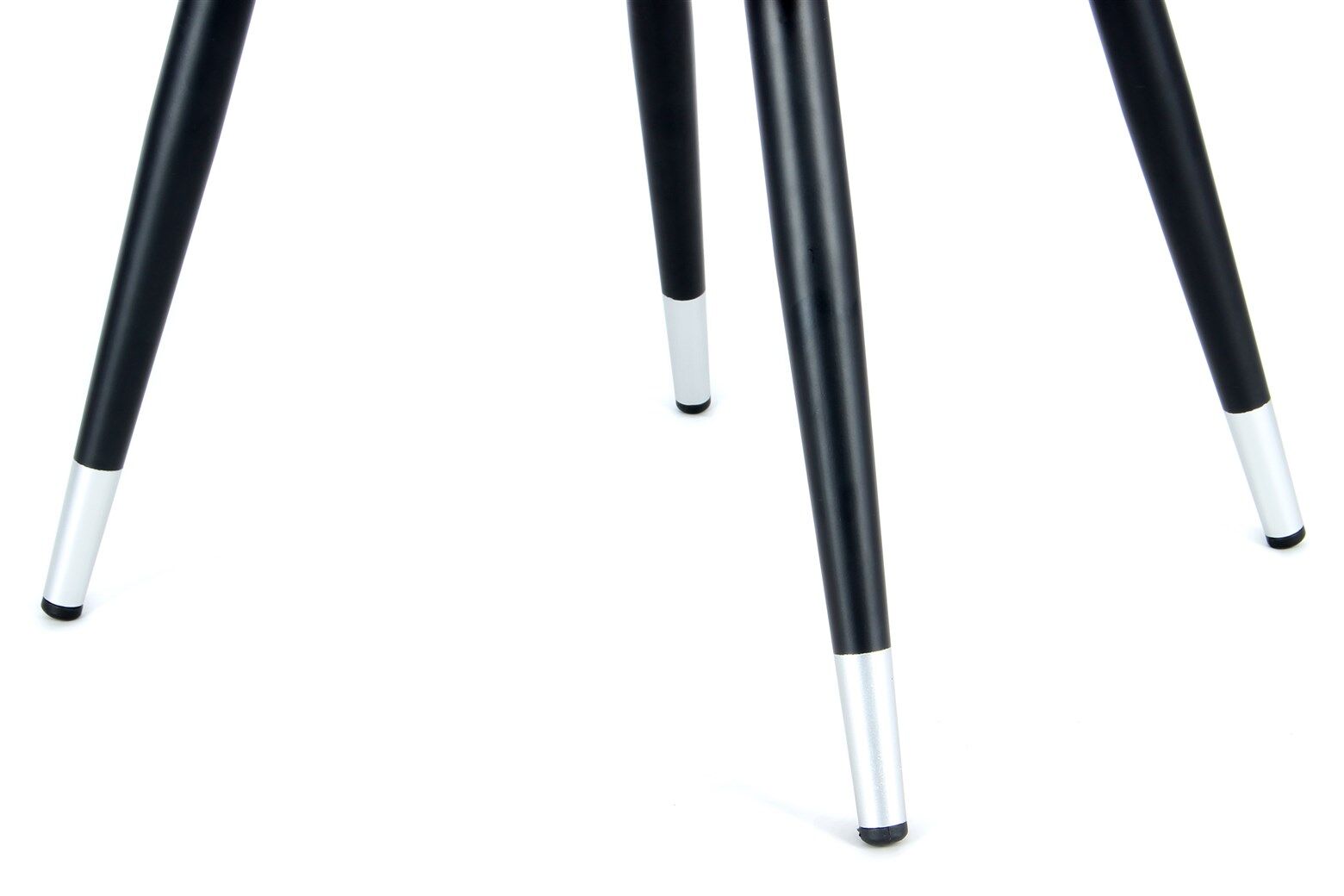 Stoel Amino 600 Zwart Grijs poten: Zwarte stoelpoten met grijze details, Nieuwe Sfeer design.