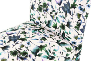 Stoel Indira Forest Groen van Nieuwe Sfeer: stoel met groen en blauw bloemenpatroon.