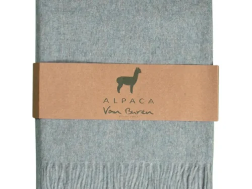 Plaid Grooskel mintgroen, zacht geweven met franjes en verpakt met Alpaca-label, 200 x 150 cm