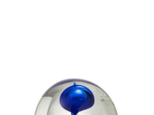Tronna blauw glazen presse-papier met helder bolvormig design en diepe blauwe accenten